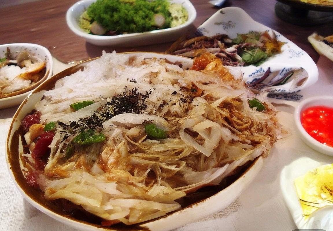 巴黎VS巴萨巅峰对决：战术解析与球星风采回顾(图3)